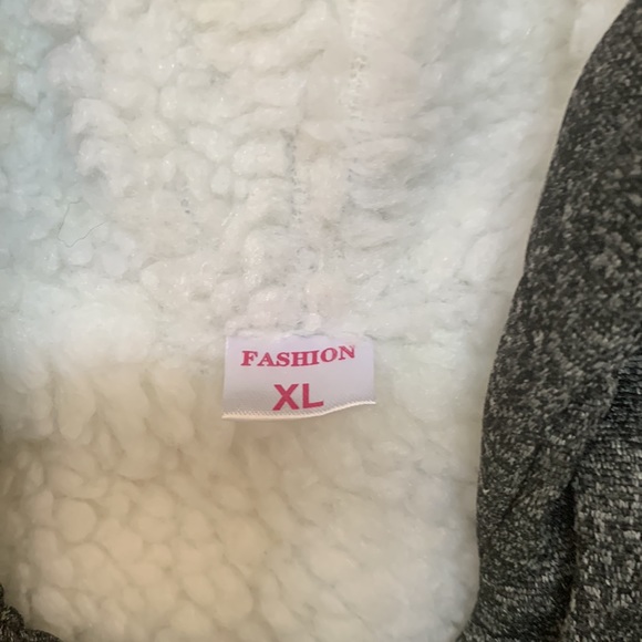 JiangWu Womens Fashion Horn Button Fleece Jacket  with Hood - Size XL- Dark Grey - Picture 7 of 13